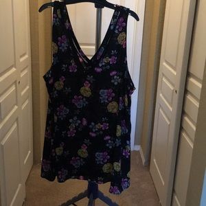 Torrid V neck tank . 4 aka 24-26